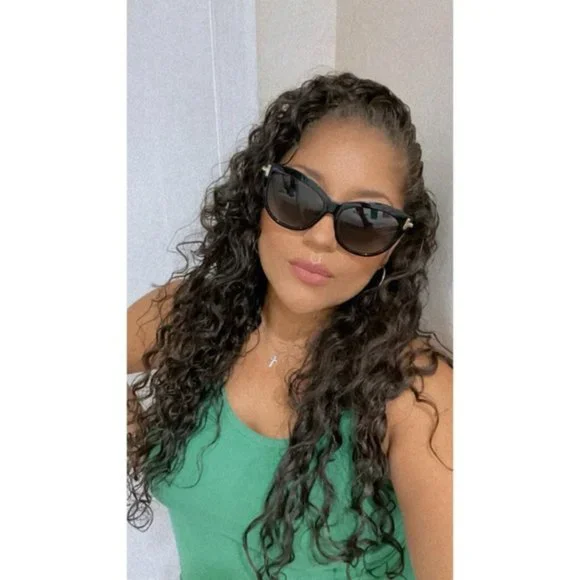 Tom Ford FT0821/S KIRA 01D Sunglasses Black Polarized Gradient Cat Eye Women